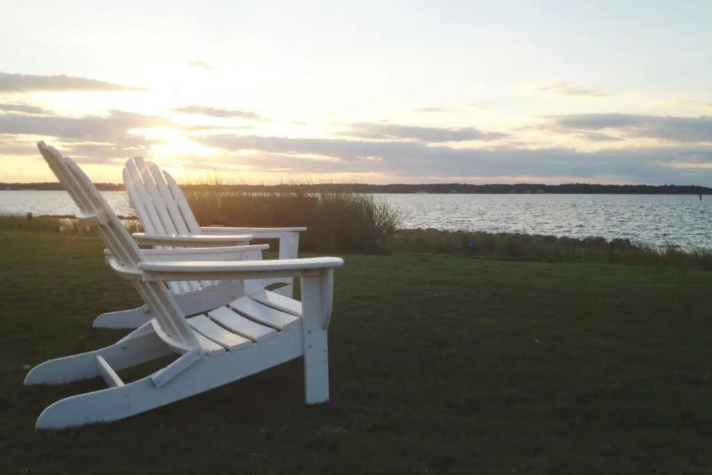 In The Heart Of Harbour Town 2Br 2Ba Pool Access Close To Beach Hilton Head Island Dış mekan fotoğraf